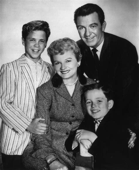 cast of leave it to beaver|leave it to beaver full cast.